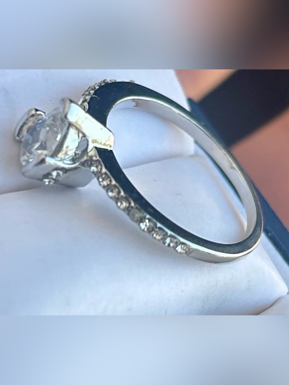 Faux Diamond Pear Cut Teardrop Ring Size 8 Silver Tone Pave Rhinestone Band - Picture 12 of 12